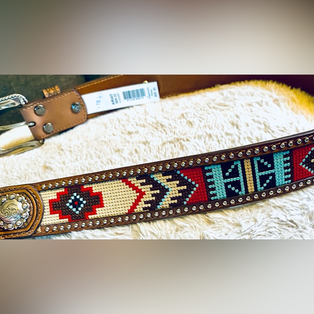 NWT Ariat Mens Aztec Beaded Belt -A1033297 - Picture 10 of 14